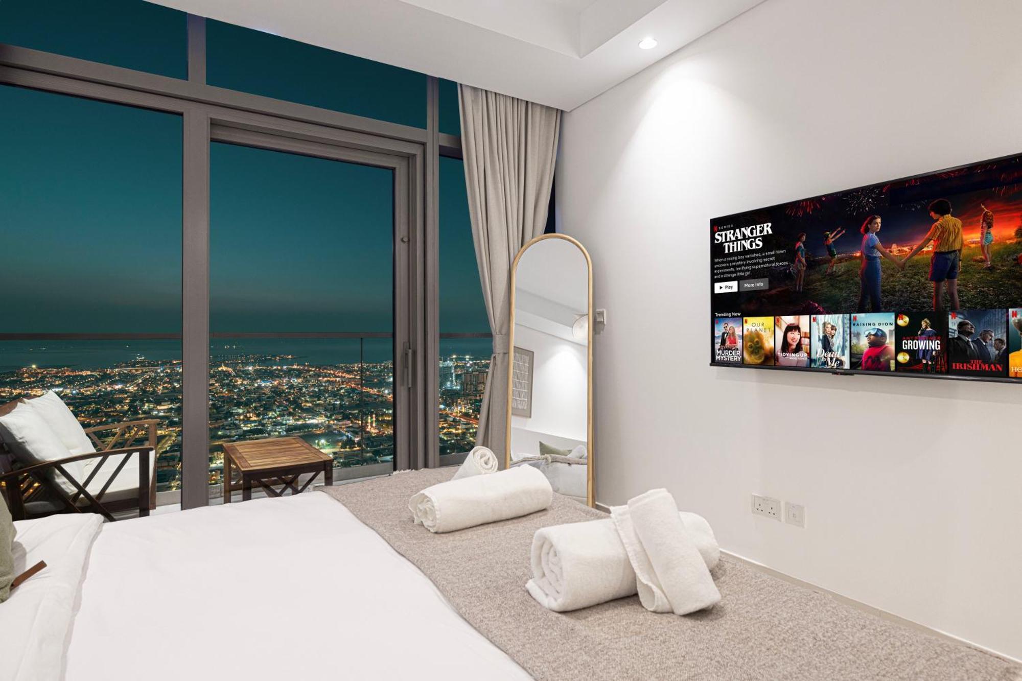 Apartment 3br In Paramount With Panoramic Infinity Pool